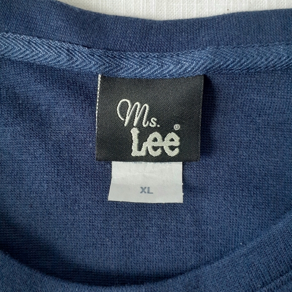 Ms.Lee women's navy blue USA flag short sleeve top - Picture 8 of 8